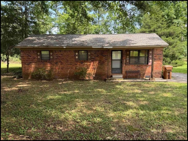 Home for sale in Moulton, Alabama through Apex Real Estate