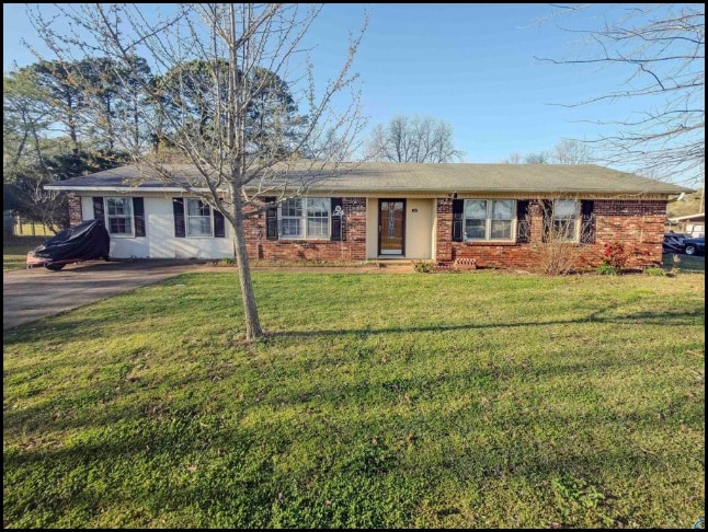 Home for sale in Decatur, Alabama through Apex Real Estate